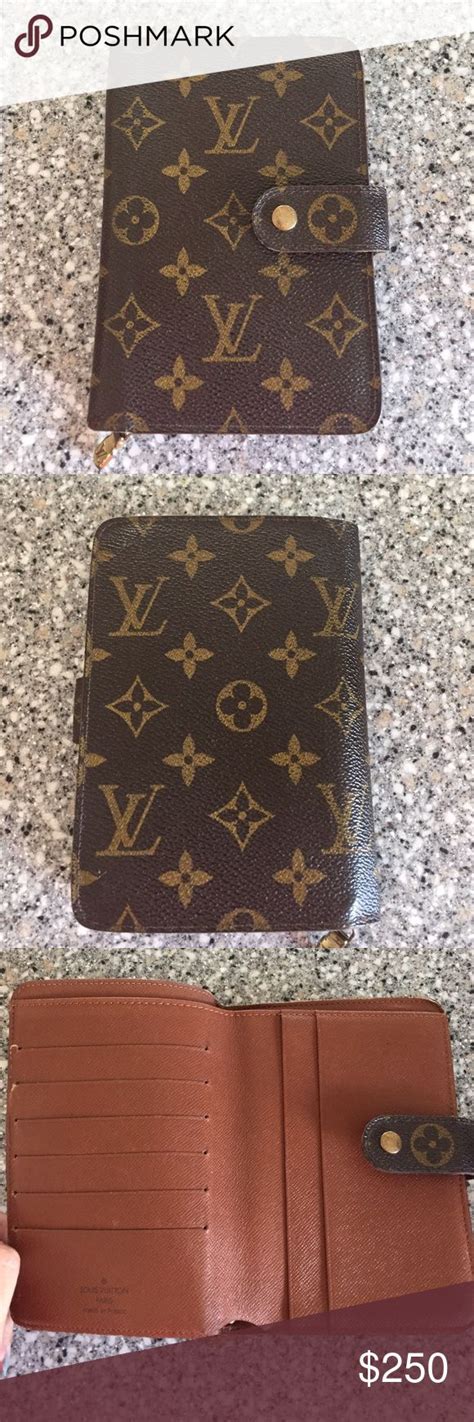 my louis vuitton wallet is peeling